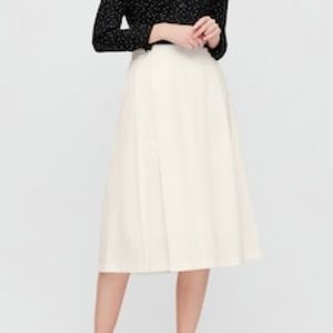 UNIQLO NWT White Flare Midi Skirt